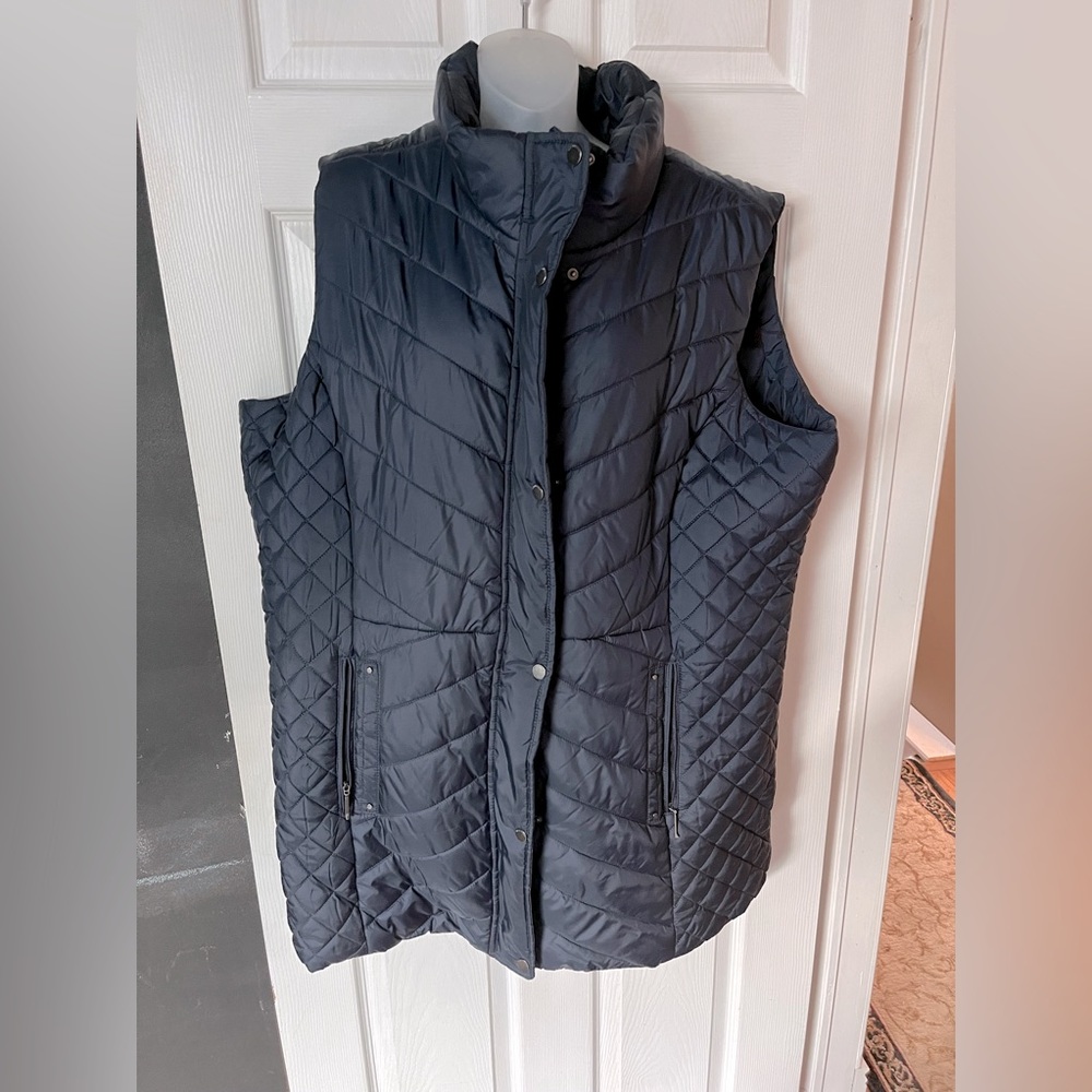 Long (35”) navy blue vest size 3X